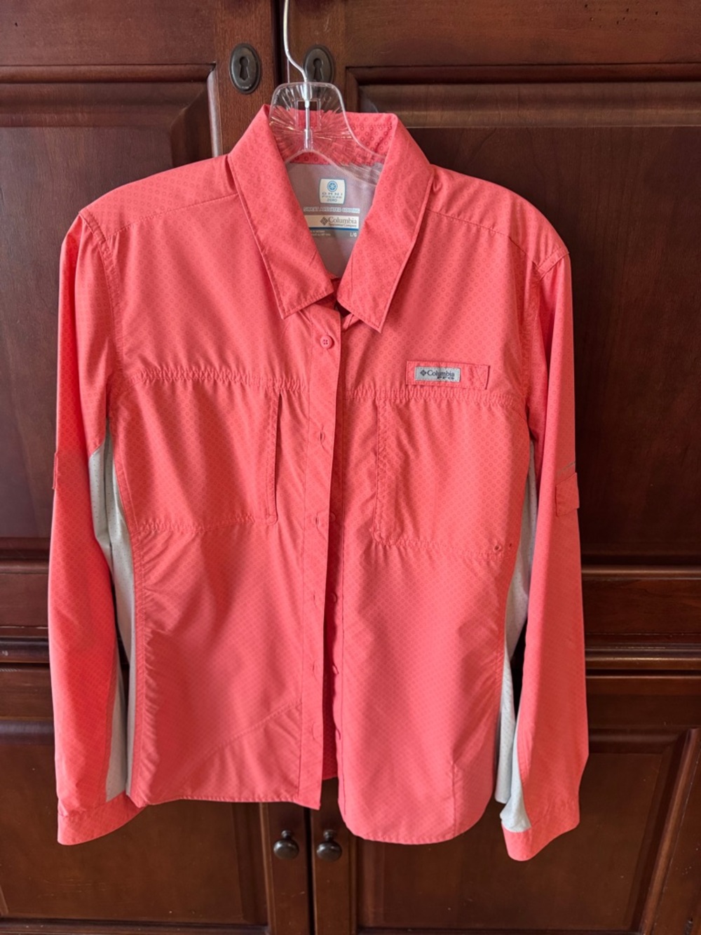 Columbia Omni freeze zero coral and grey long sleeve top, size large.